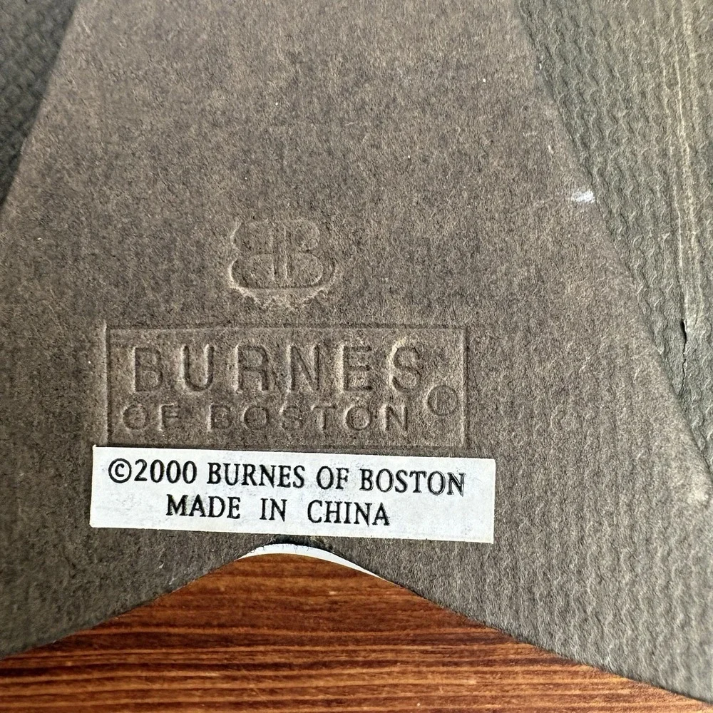 Burnes Of Boston ceramic Bunny frame 5 pt star 3D back easel 5